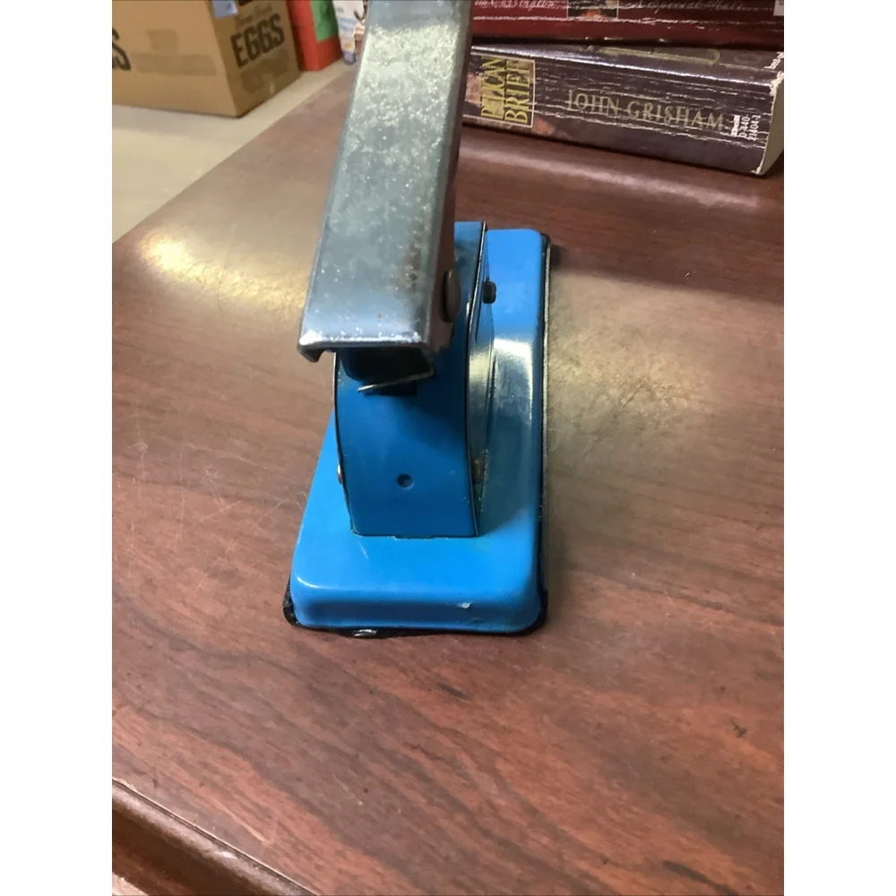 VINTAGE GRANTS STAPLELESS PAPER FASTENER